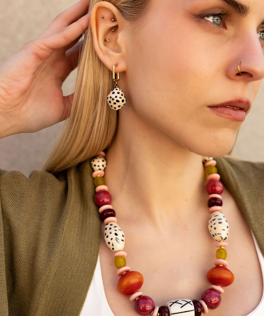 Cheche Necklace